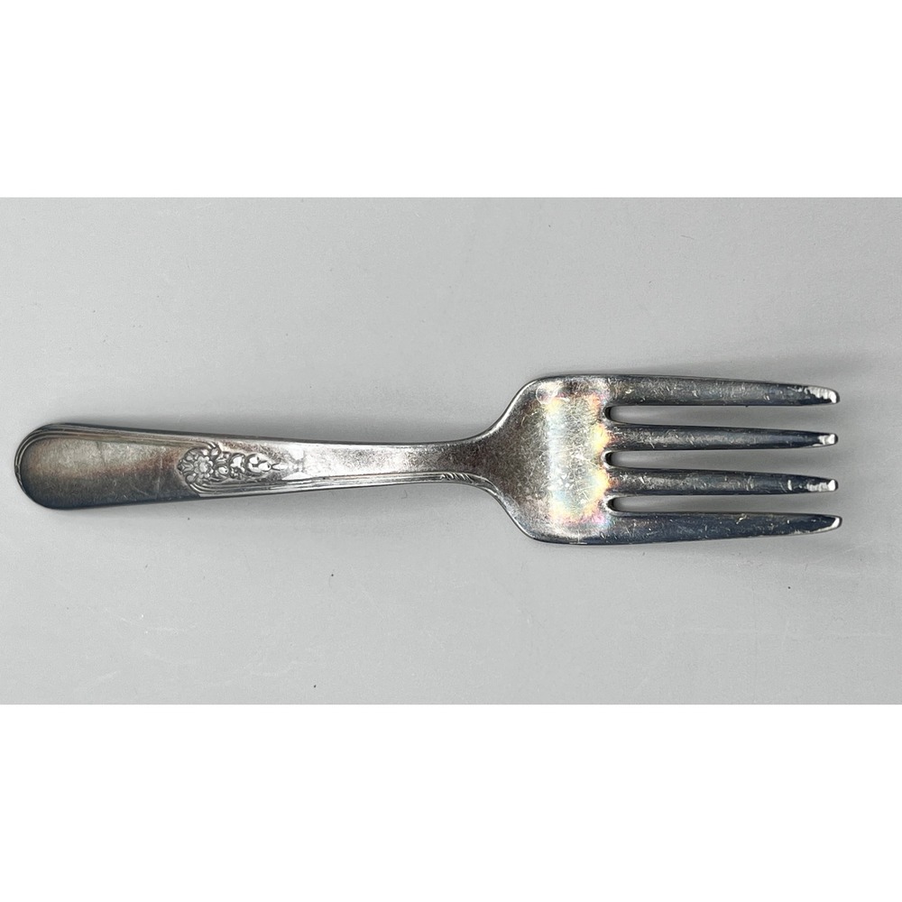 Holmes & Edwards Lovely Pattern Silverplate Youth Baby Fork Vtg 1937 IS 4.25"